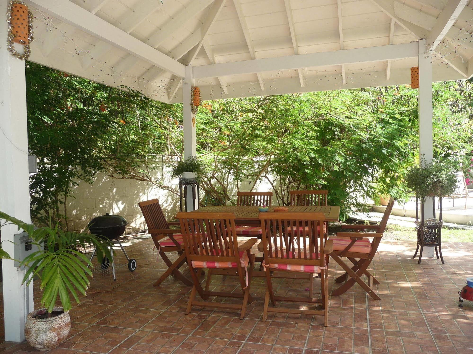 Buccaneer Beach Club Golful Dickenson Exterior foto
